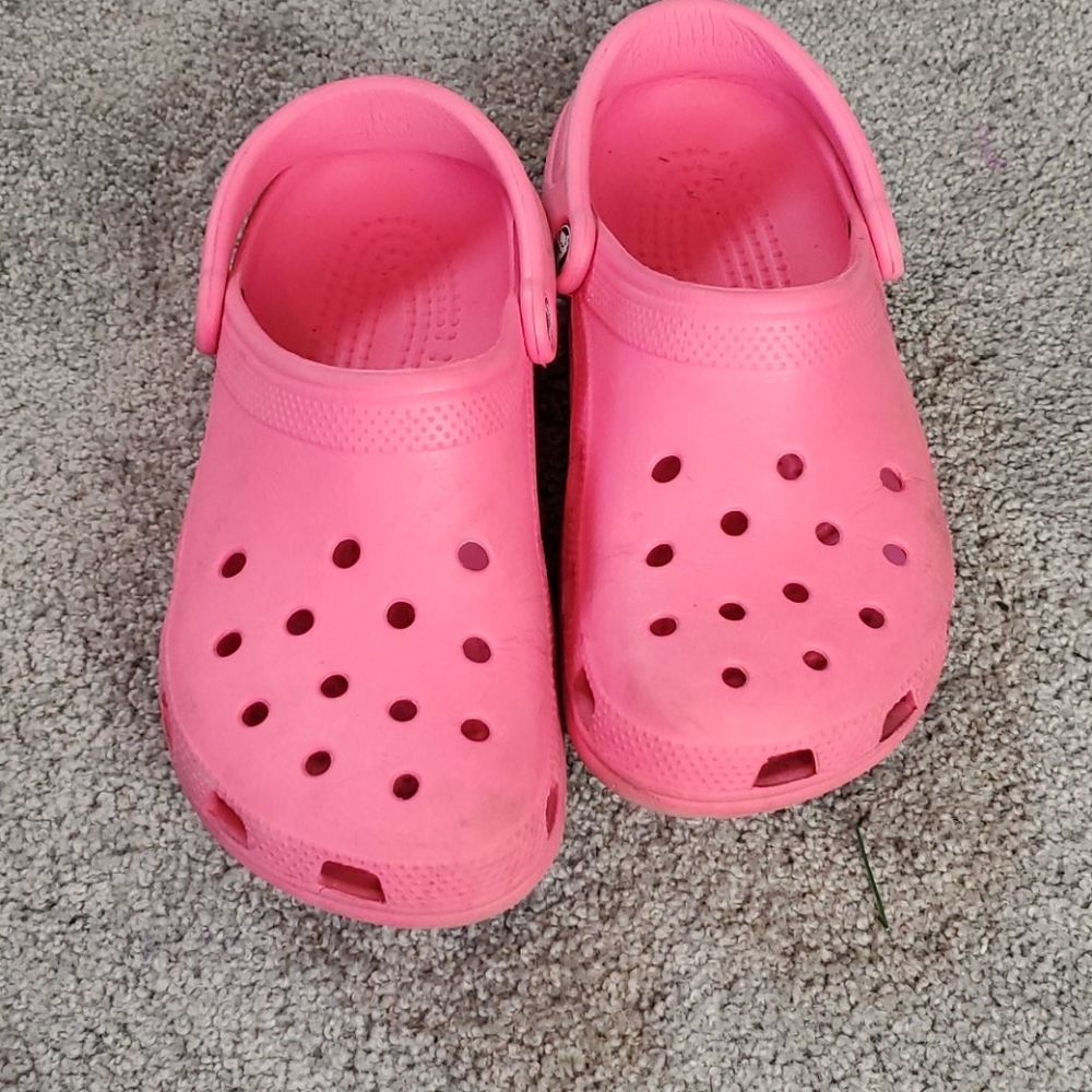 Crocs clogs